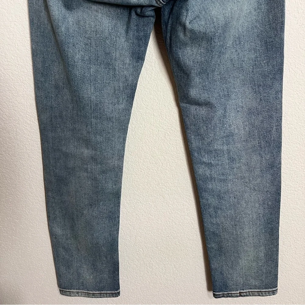 Zara Light Wash Slim Fit Denim Jeans 32